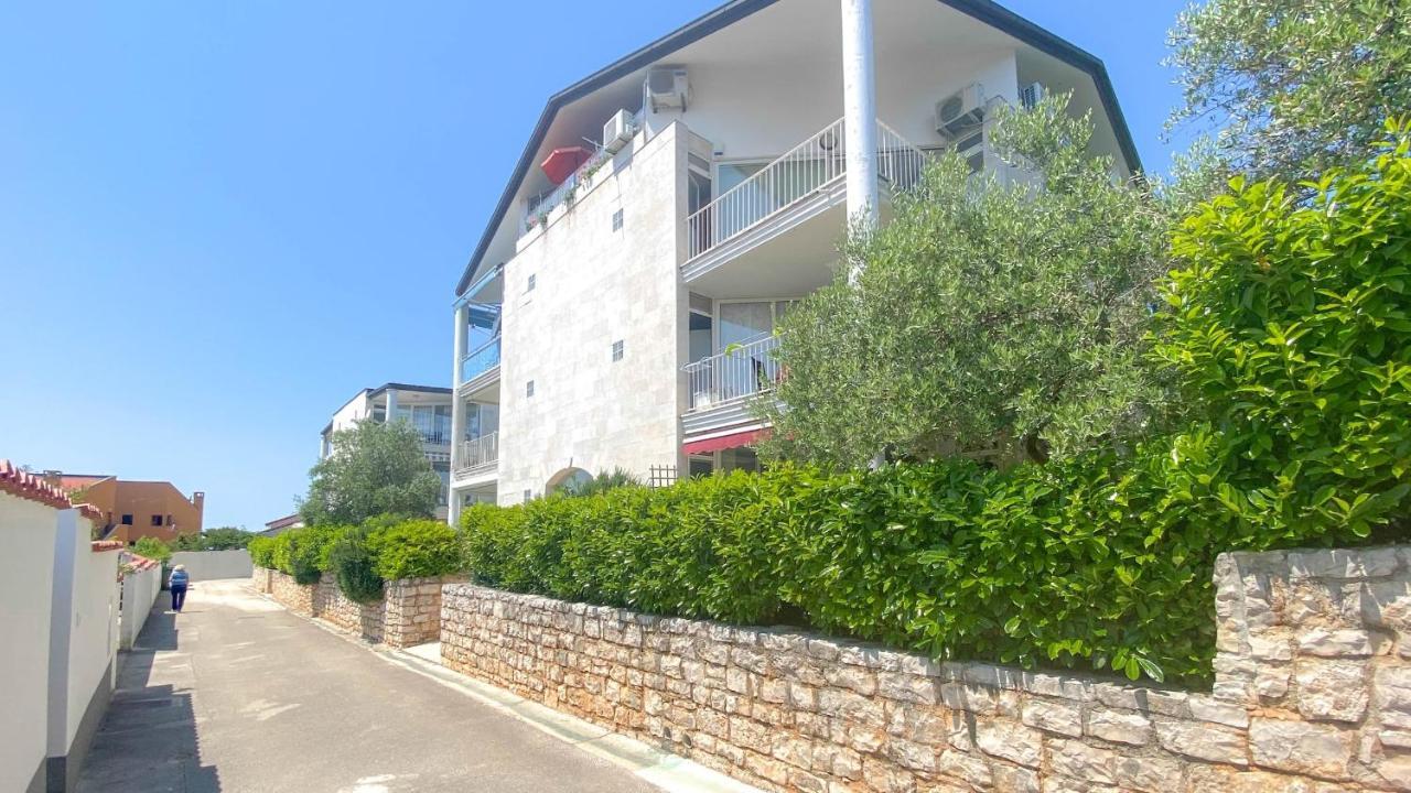 Romina Apartment Zambratija  Luaran gambar